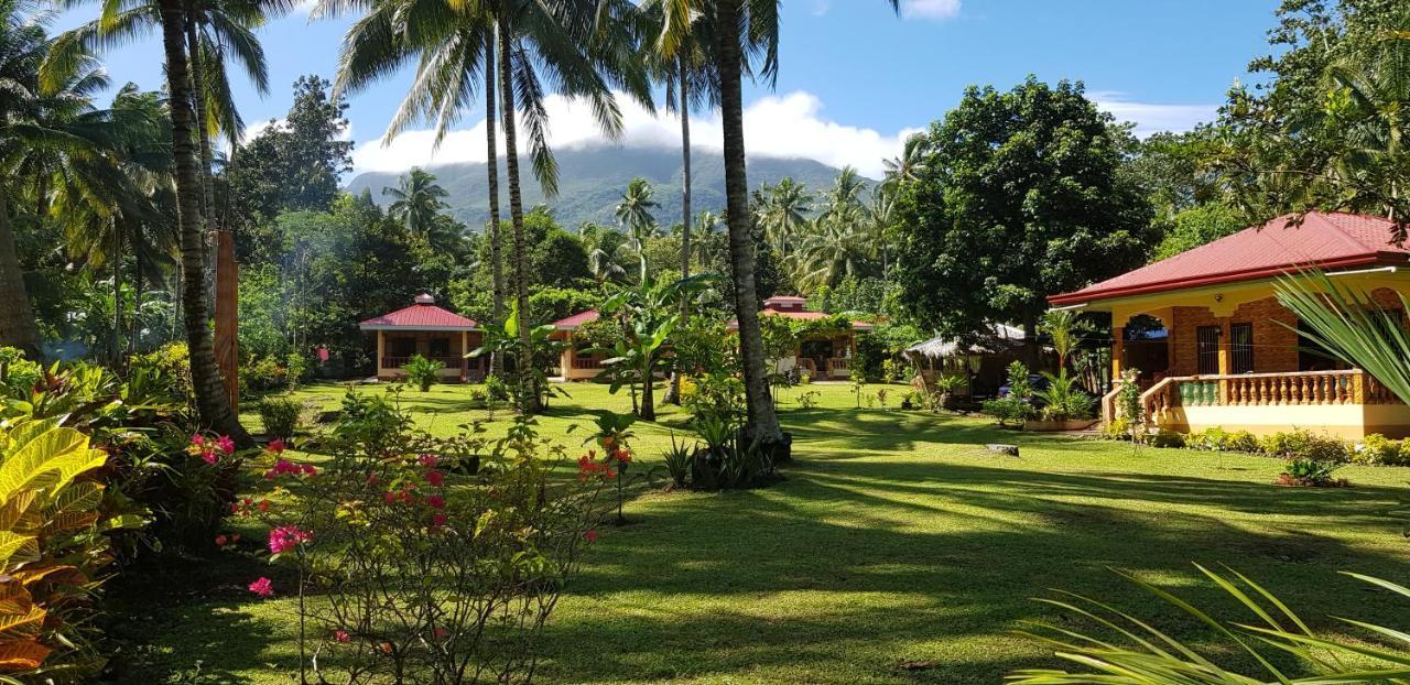 Paco'S Garden Home Stay มัมบาเฮา ภายนอก รูปภาพ