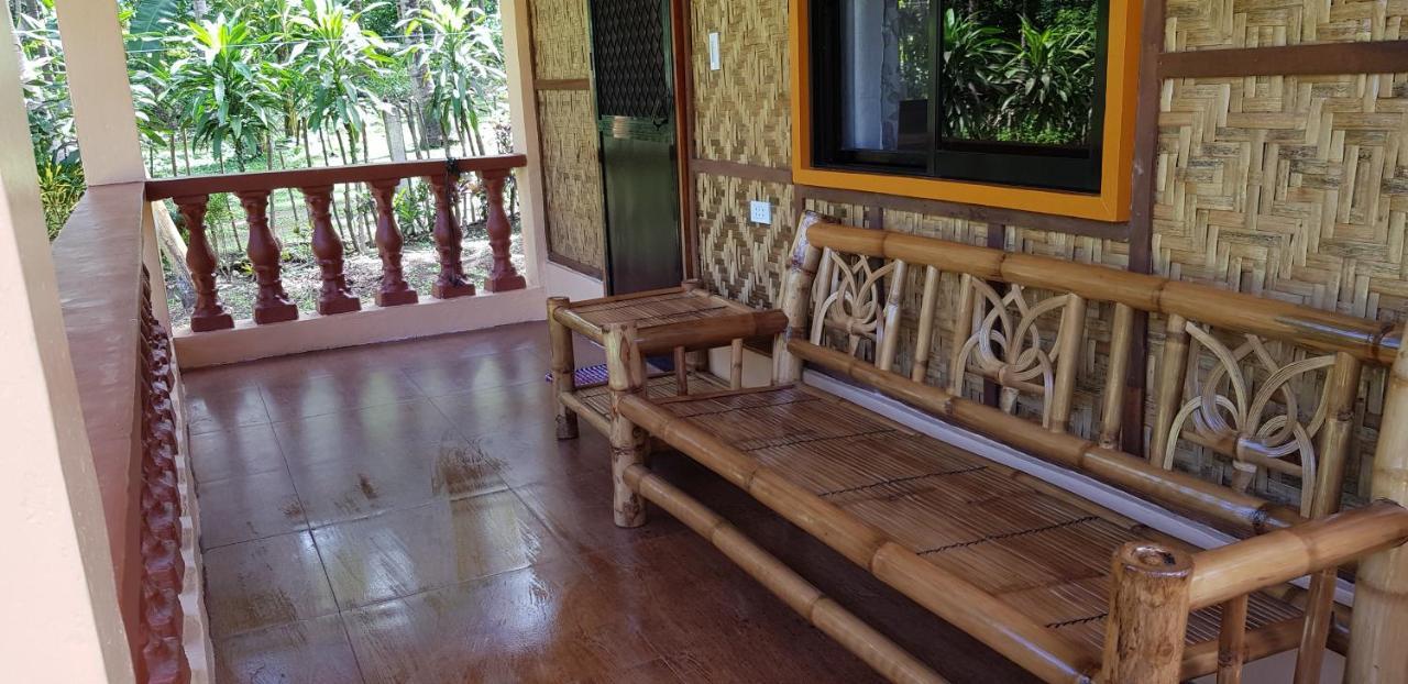 Paco'S Garden Home Stay มัมบาเฮา ภายนอก รูปภาพ