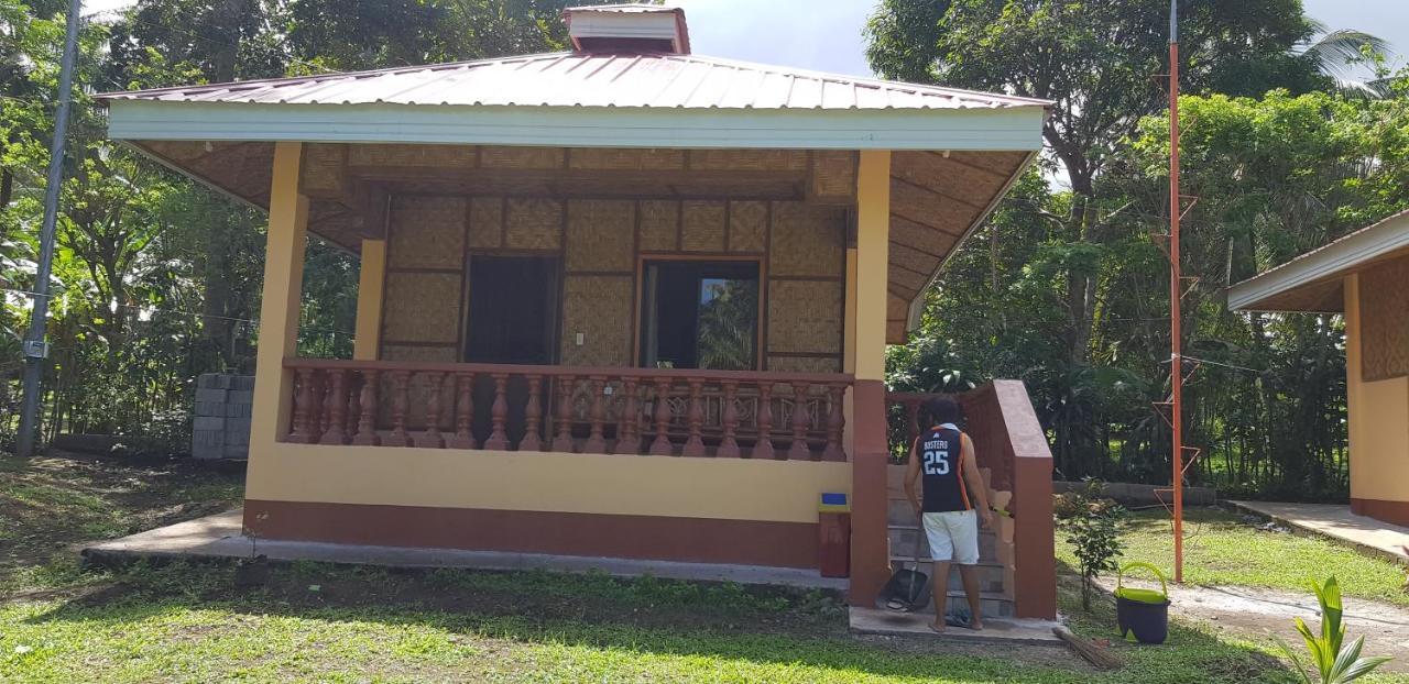 Paco'S Garden Home Stay มัมบาเฮา ภายนอก รูปภาพ