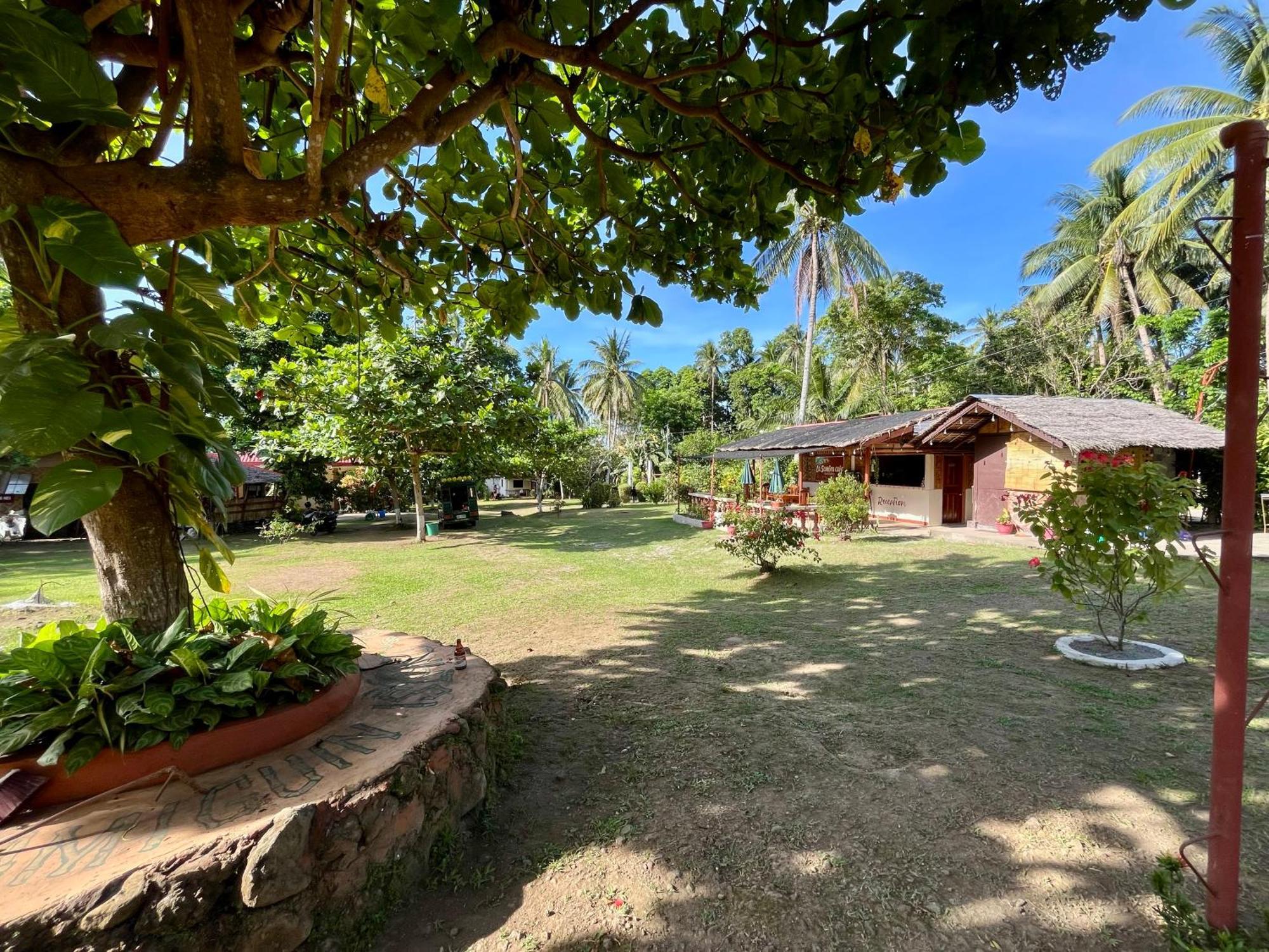 Paco'S Garden Home Stay มัมบาเฮา ภายนอก รูปภาพ